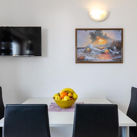 Apartments Mikanovic Криквеница Екстериор снимка