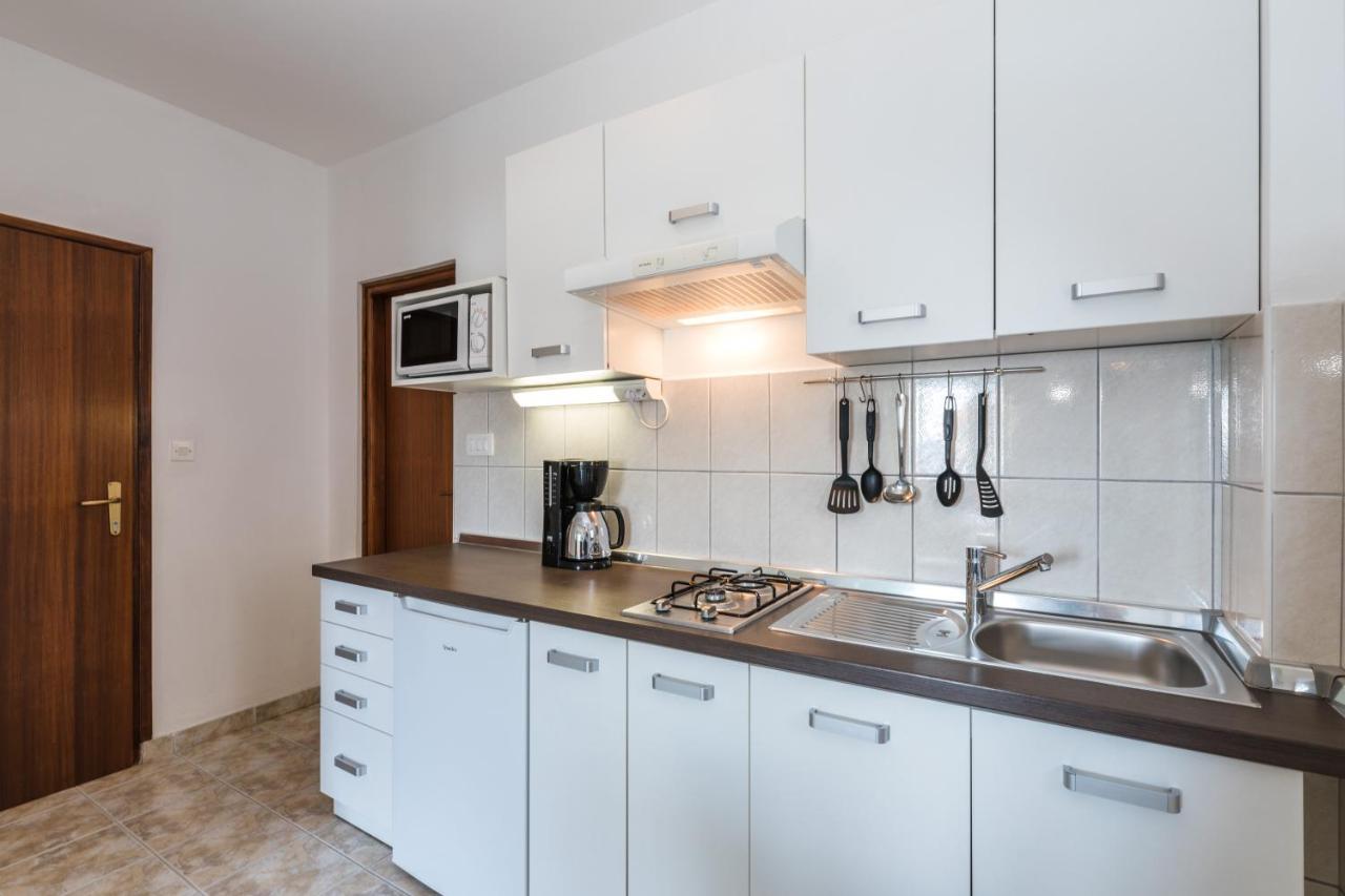 Apartments Mikanovic Криквеница Екстериор снимка