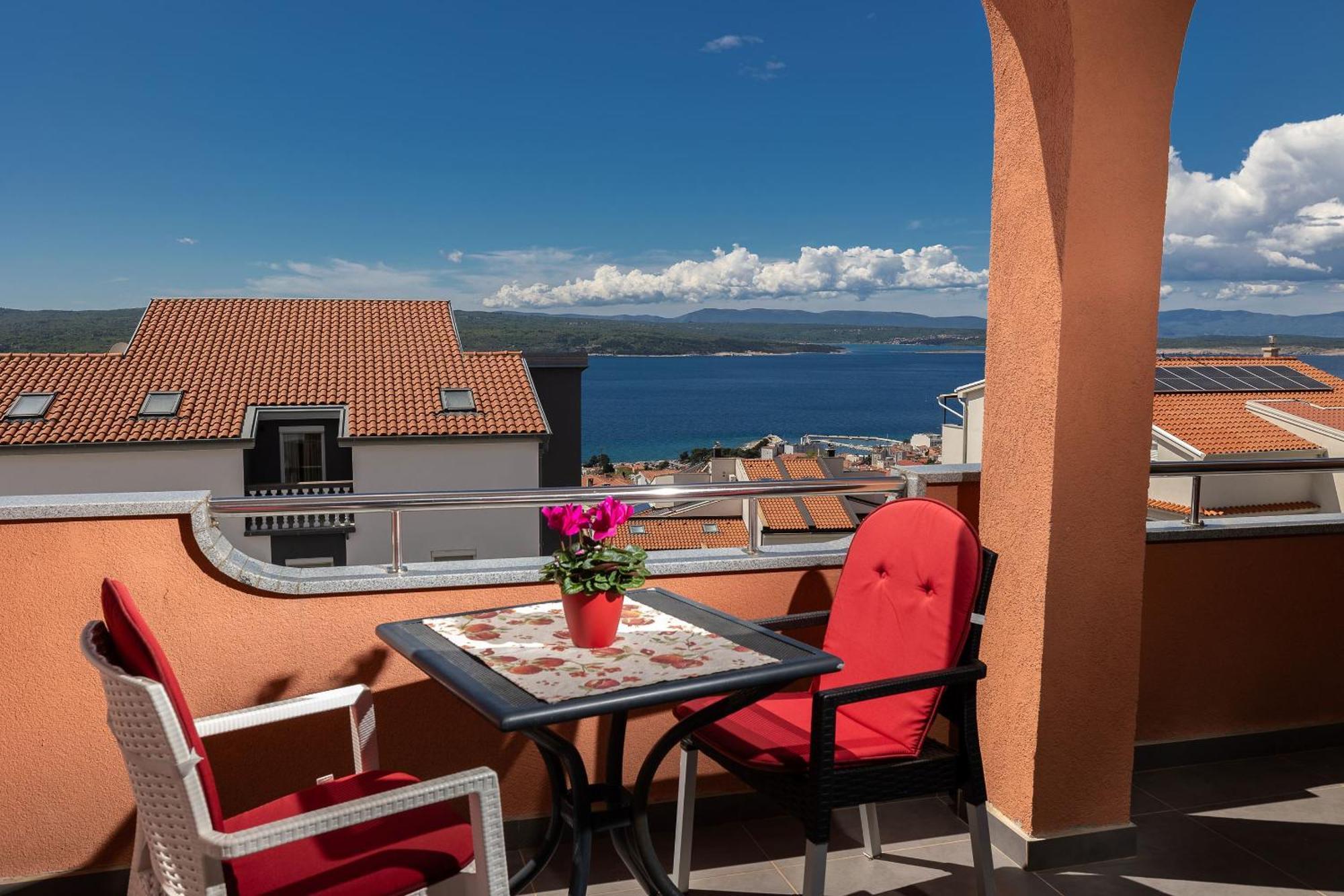 Apartments Mikanovic Криквеница Екстериор снимка