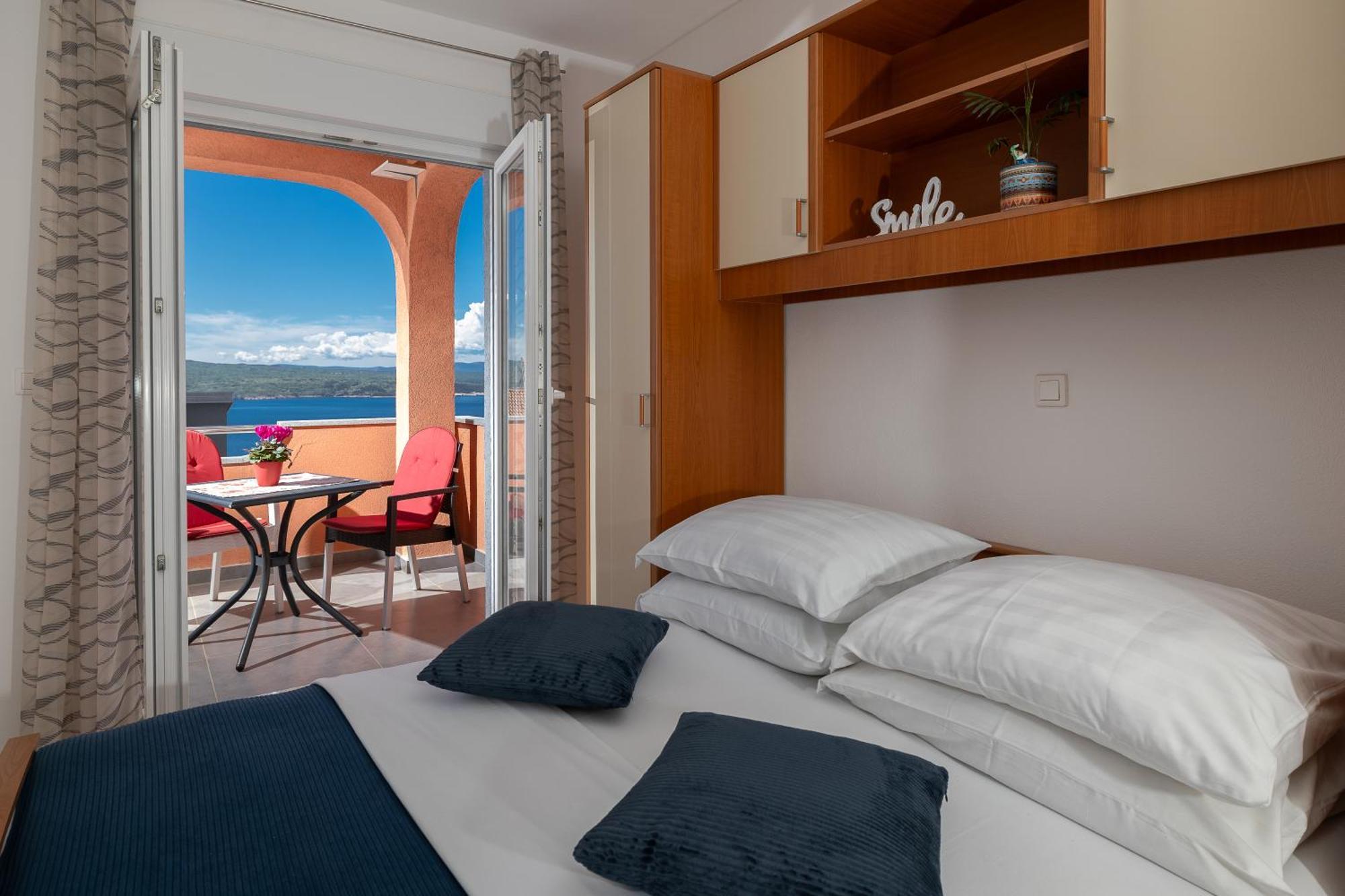 Apartments Mikanovic Криквеница Екстериор снимка