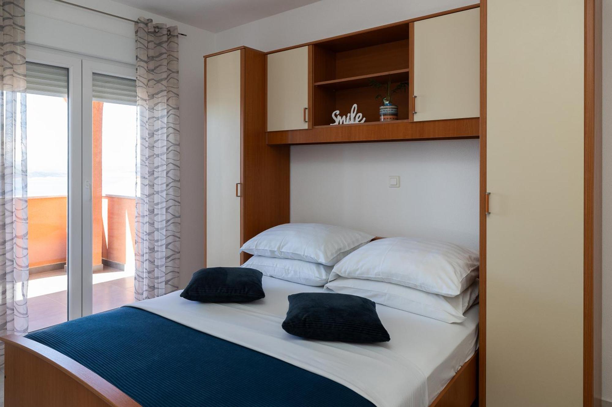 Apartments Mikanovic Криквеница Екстериор снимка