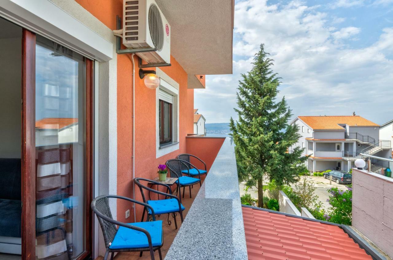 Apartments Mikanovic Криквеница Екстериор снимка