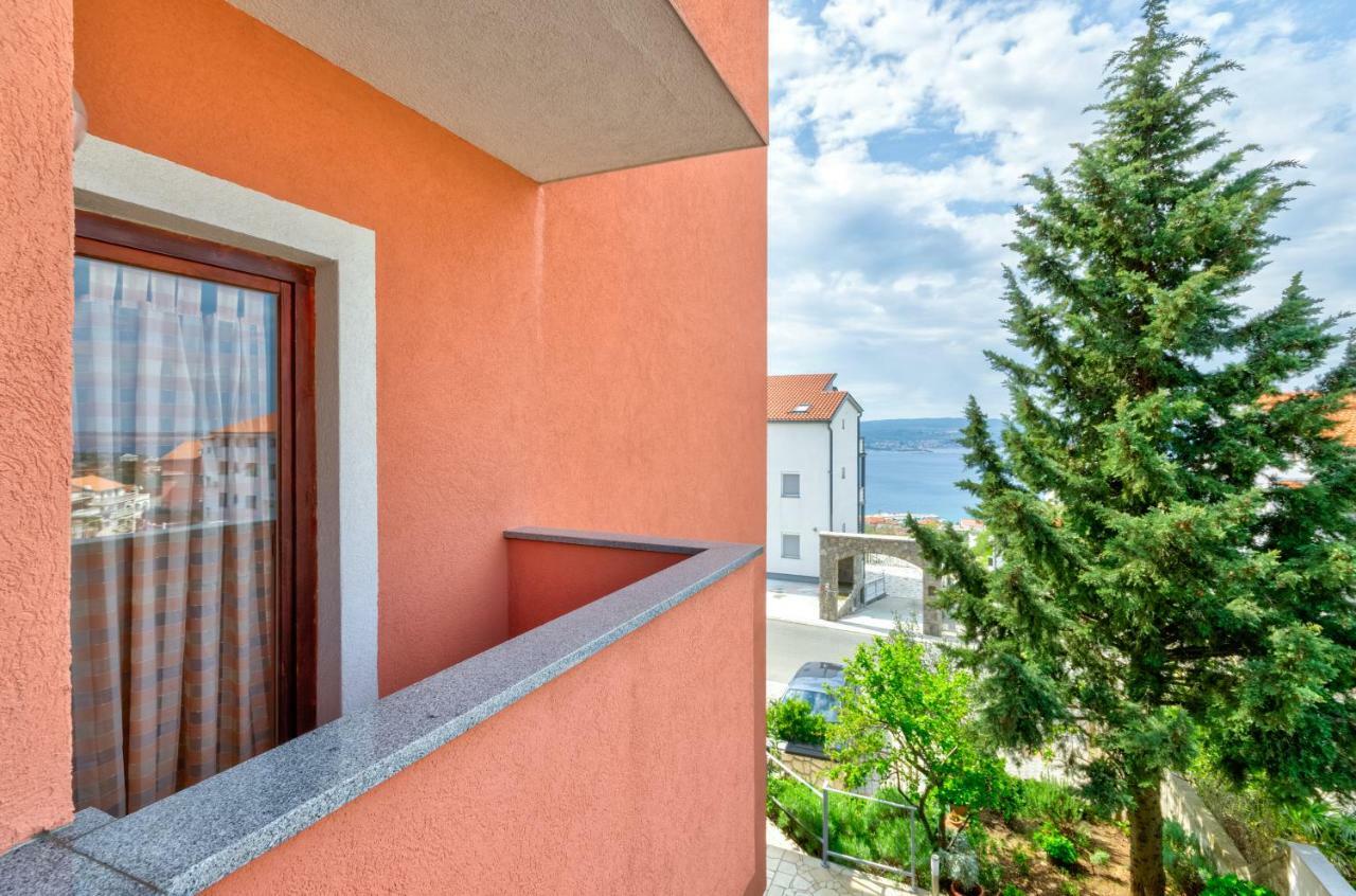 Apartments Mikanovic Криквеница Екстериор снимка